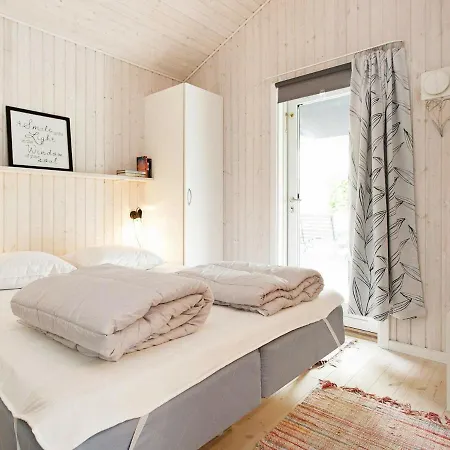 Tarnfalkevej * Dronningmølle