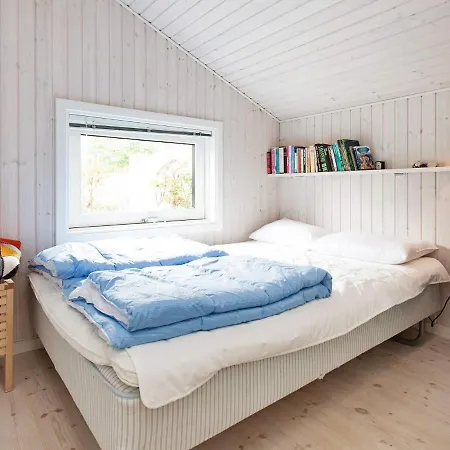 Tarnfalkevej Semesterbostad *